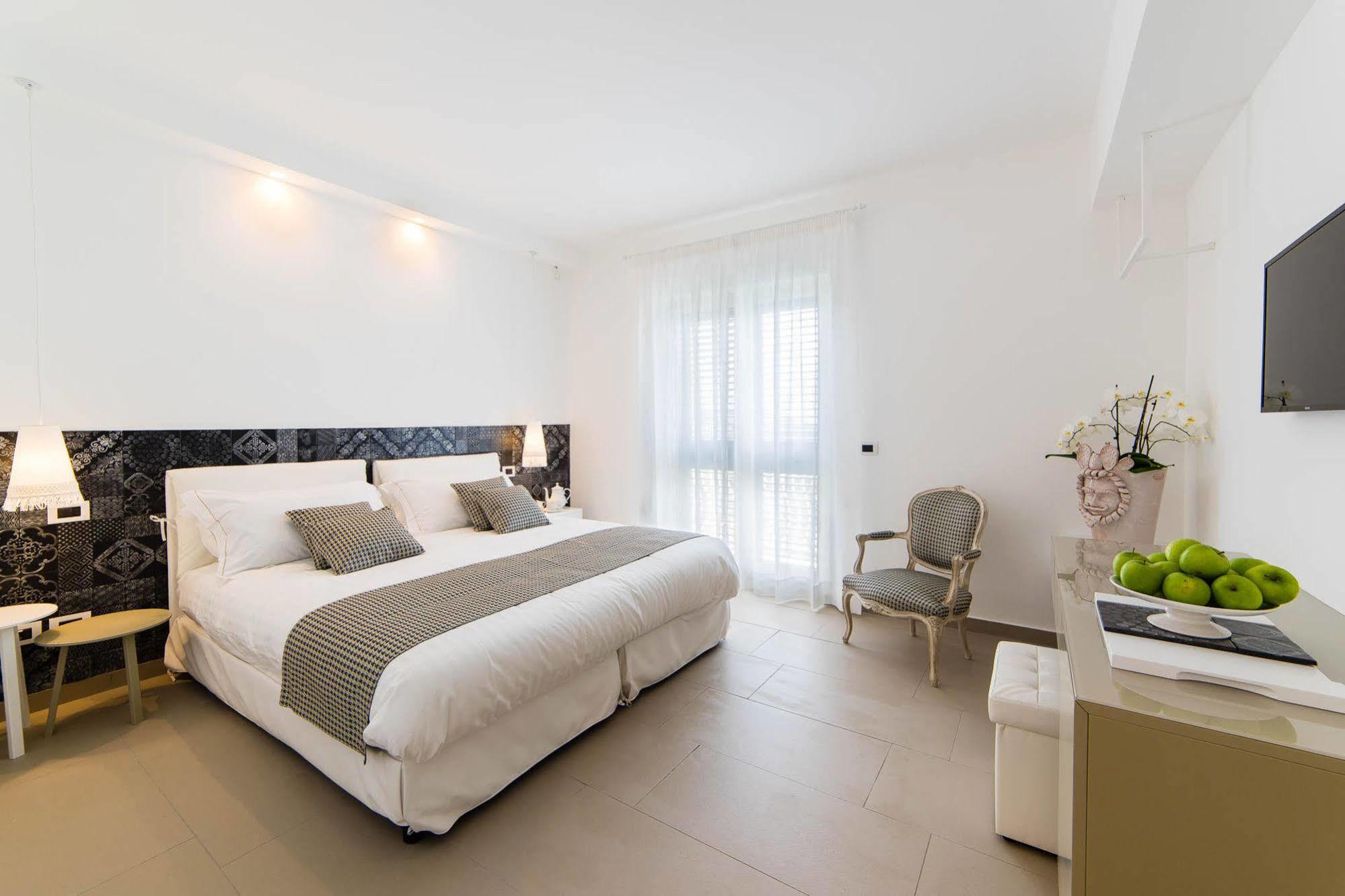 Sciccosa Guest House Taormina Zewnętrze zdjęcie